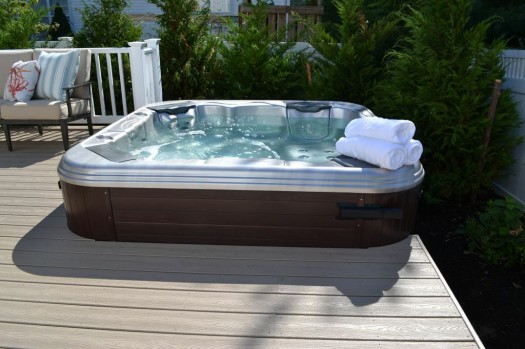 Bullfrog Spa: Just because there’s no room for a pool doesn’t mean there’s no room for the fun of a water feature. Additional benefit: this Bullfrog Spa offers removable jetted seats with massaging jets to target specific muscle groups.