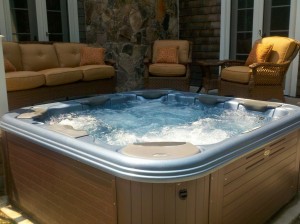 Attractive Hot Tub Casings (Photo: Best Hot Tubs)