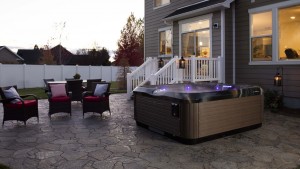 Bullfrog Spas Low Maintenance Cabinet: Bullfrog’s EternaWood maintenance-free spa cabinets are weather and UV-resistant, meaning it will be maintenance-free: no staining will be required and you won’t have to watch your investment rot away. 