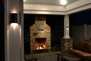 Outdoor Fireplace: