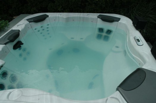 Clean Water for Hot Tub Parties: