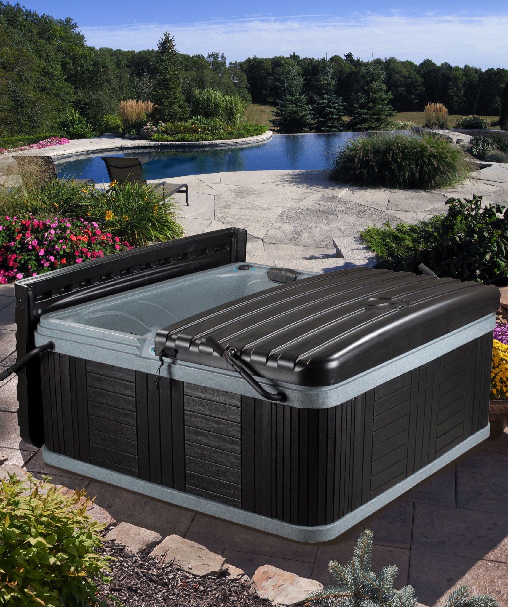 _Strong Spas-2 - besthottubs